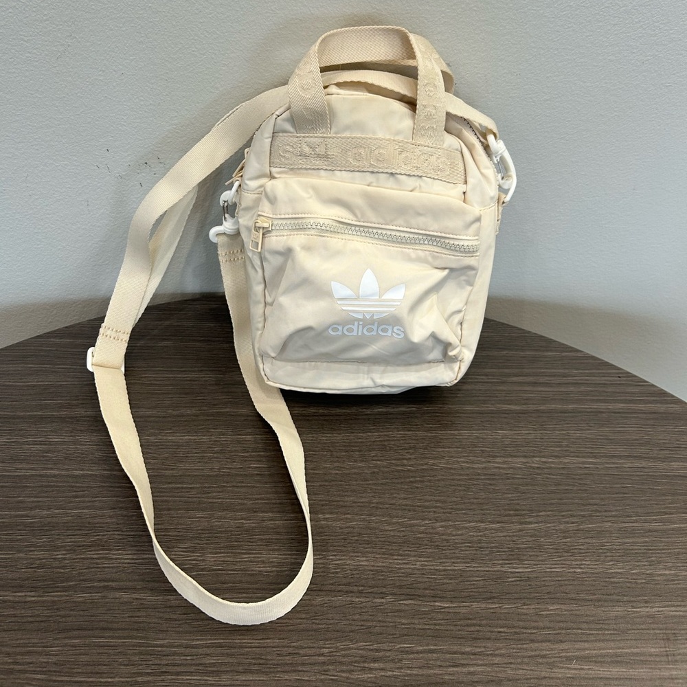 Adidas Originals Micro 2.0 Mini Bag Backpack Wonder White Cream Crossbody - Picture 7 of 10